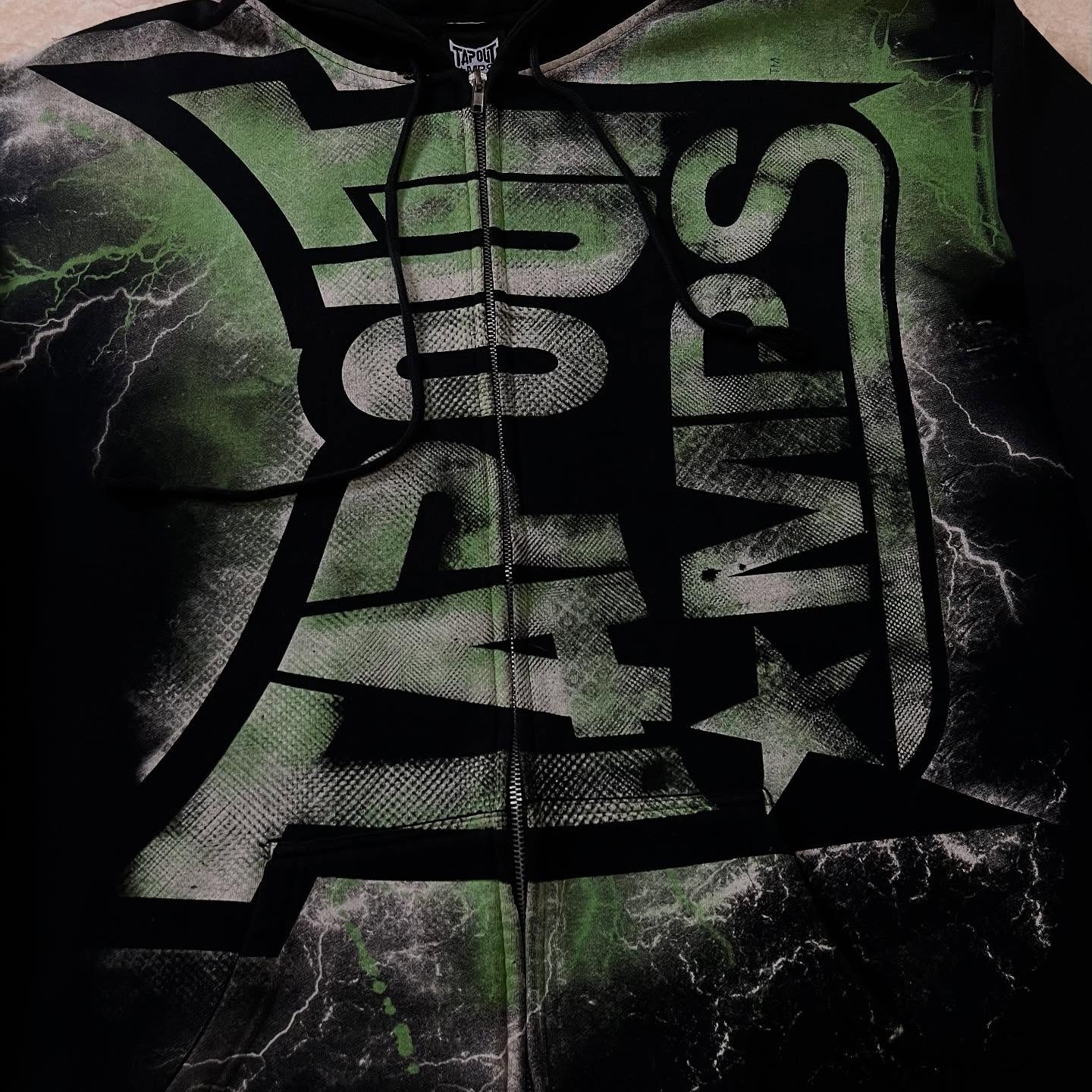 Vintage yeşil Tapout baskı fer - Streetwear Brand Y2K incelemesi ve fiyatı