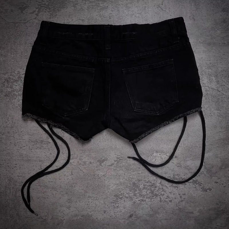 Y2K yazlık erkek ve kadın soka - Gothic Streetwear Brand incelemesi ve fiyatı