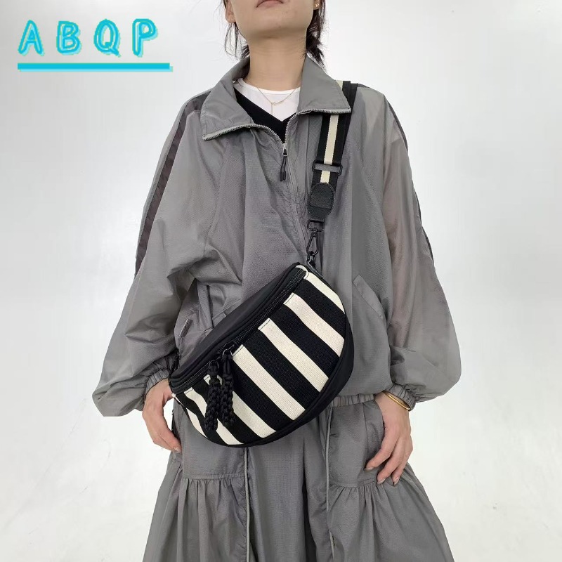 Yeni kadın Crossbody Çanta Lük - Streetwear Brand Bag incelemesi ve fiyatı