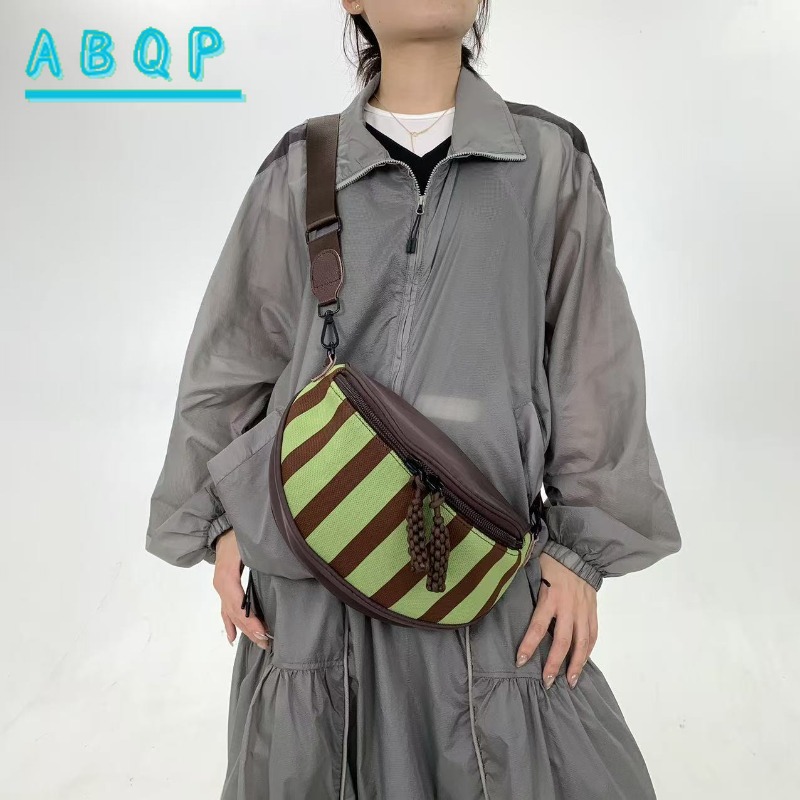 Yeni kadın Crossbody Çanta Lük - Streetwear Brand Bag incelemesi ve fiyatı